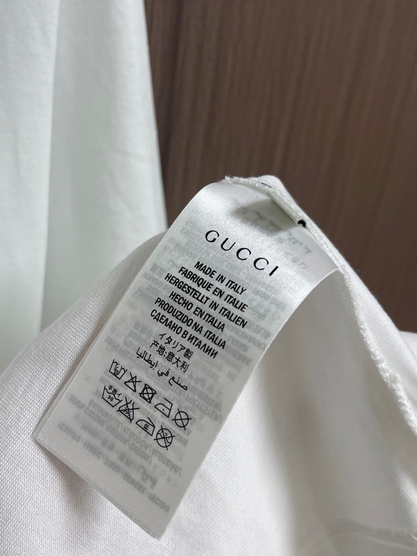 GUCCI 26S SHORT-SLEEVE T-SHIRT 421