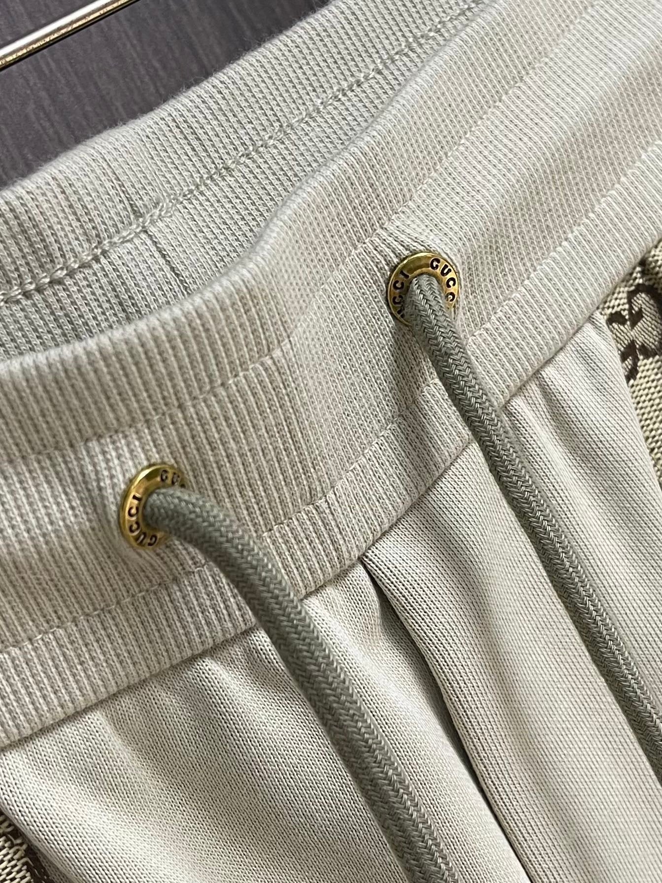 GUCCI 26S SHORTS 406