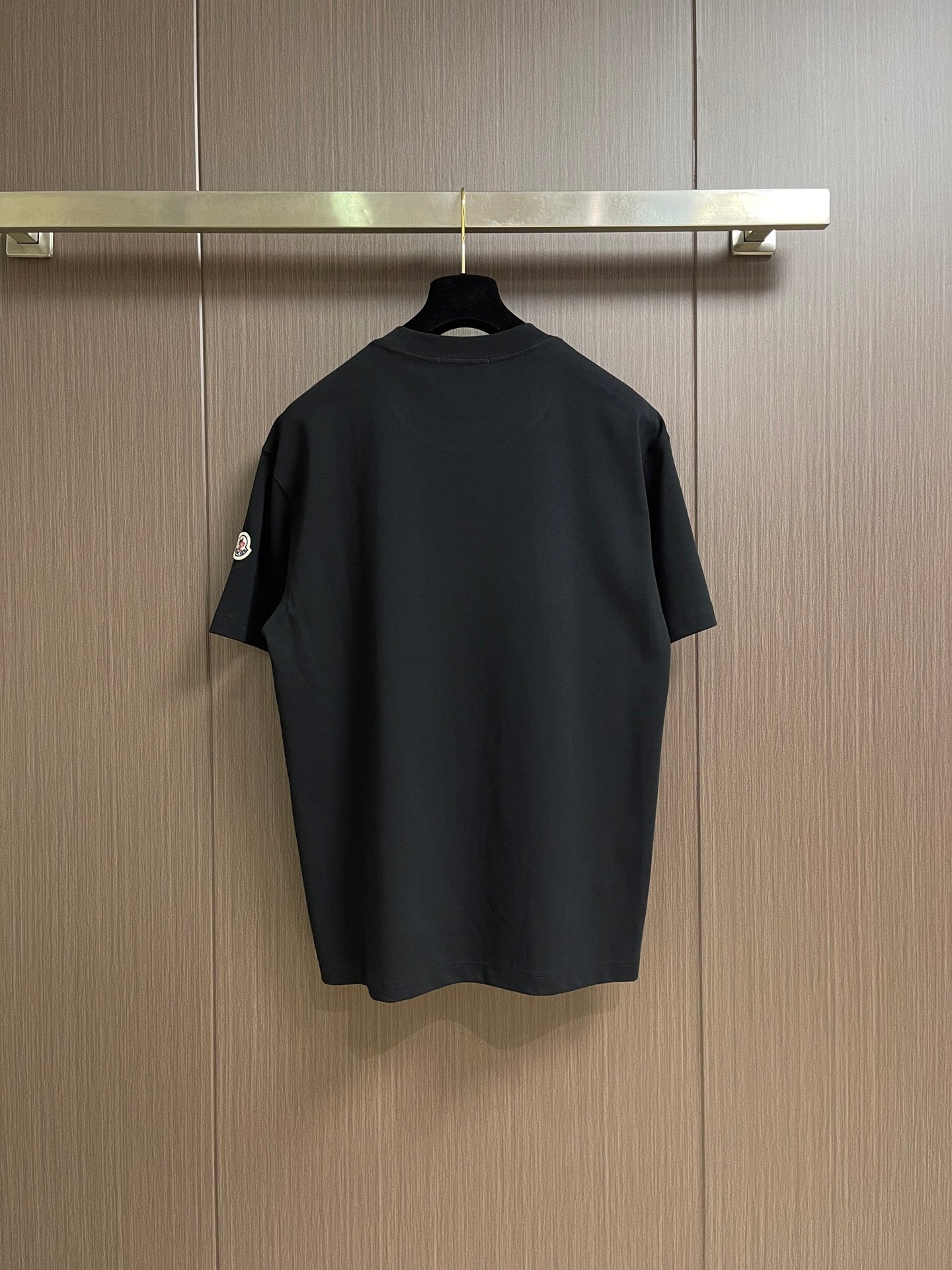 MONCLER 26S SHORT-SLEEVE T-SHIRT 677