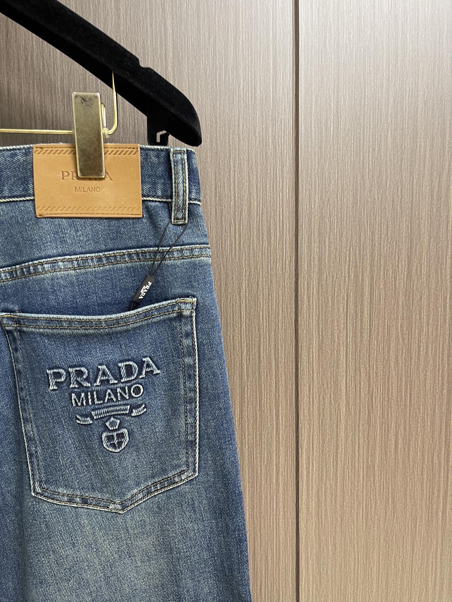 PRADA 26S JEANS STYLE 929