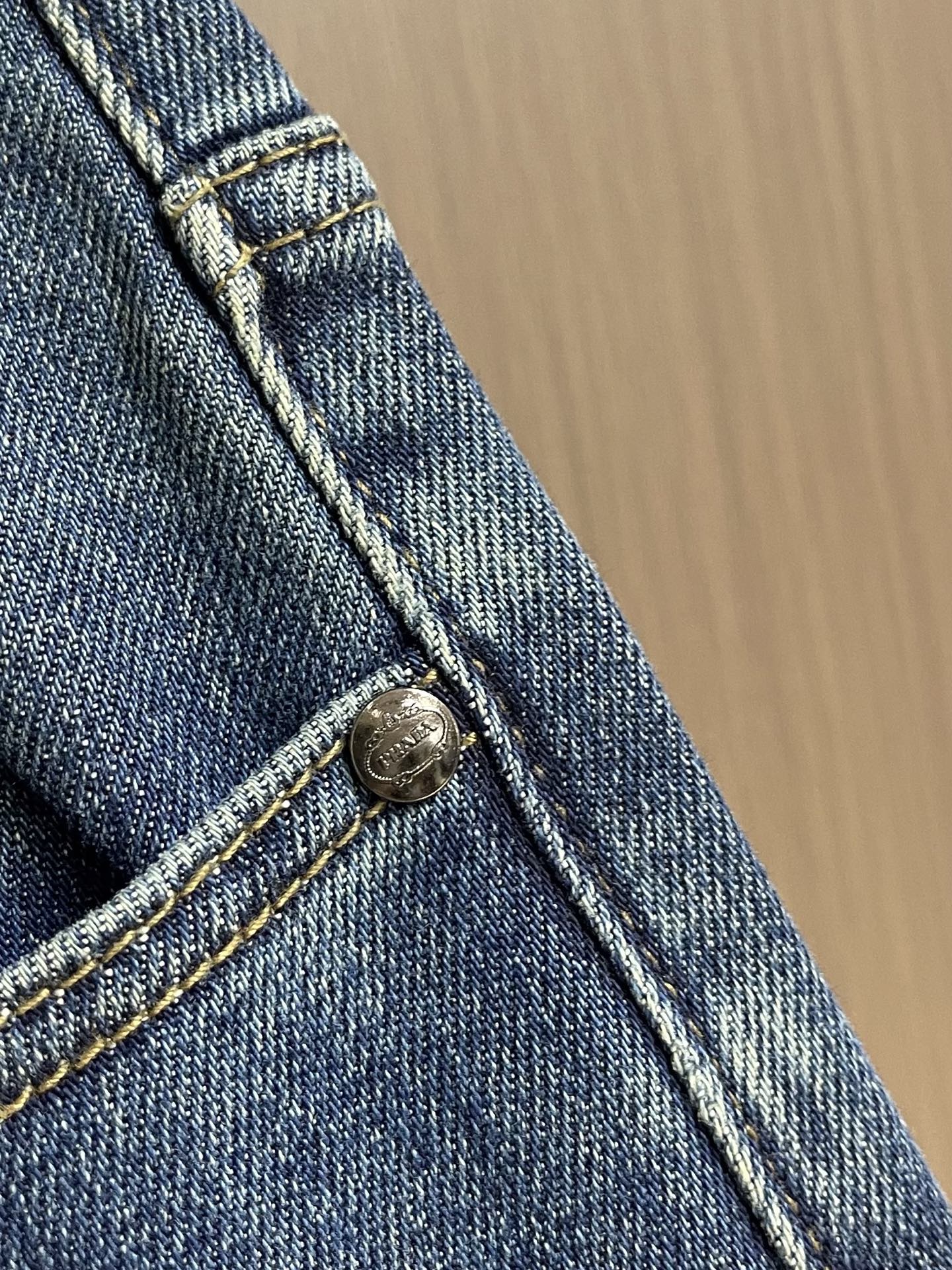 PRADA 26S JEANS STYLE 929