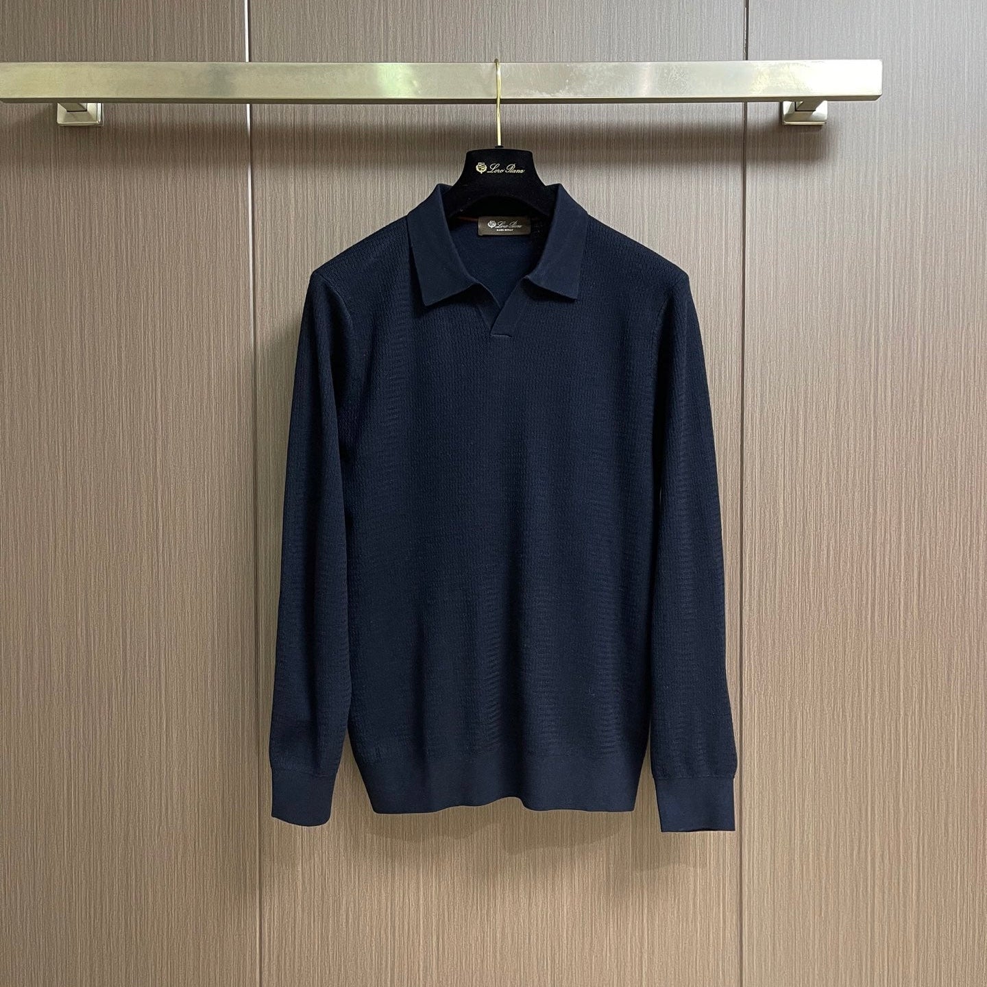 LORO PIANA 26S LONG-SLEEVE KNIT POLO SWEATER 910