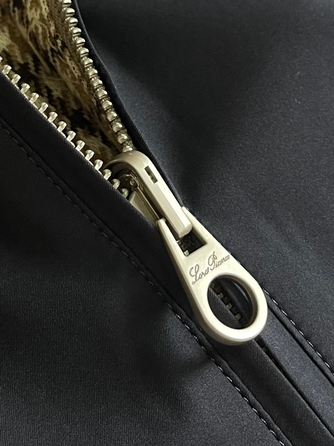 LORO PIANA 26S REVERSIBLE JACKET 890