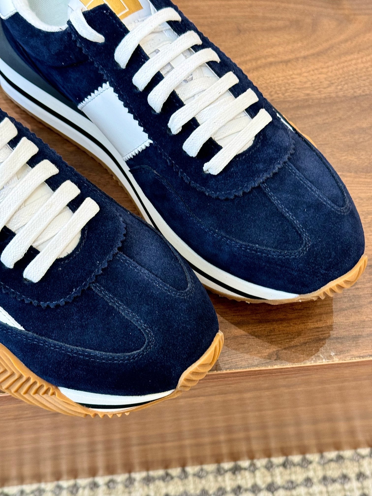 TOM FORD SNEAKERS IN NAVY BLUE SUEDE 432169