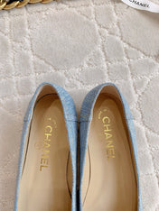 BALLET FLATS IN LIGHT BLUE DENIM