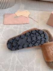 RABBIT FUR SLIPPERS BROWN WITH EMBROIDED LOGO