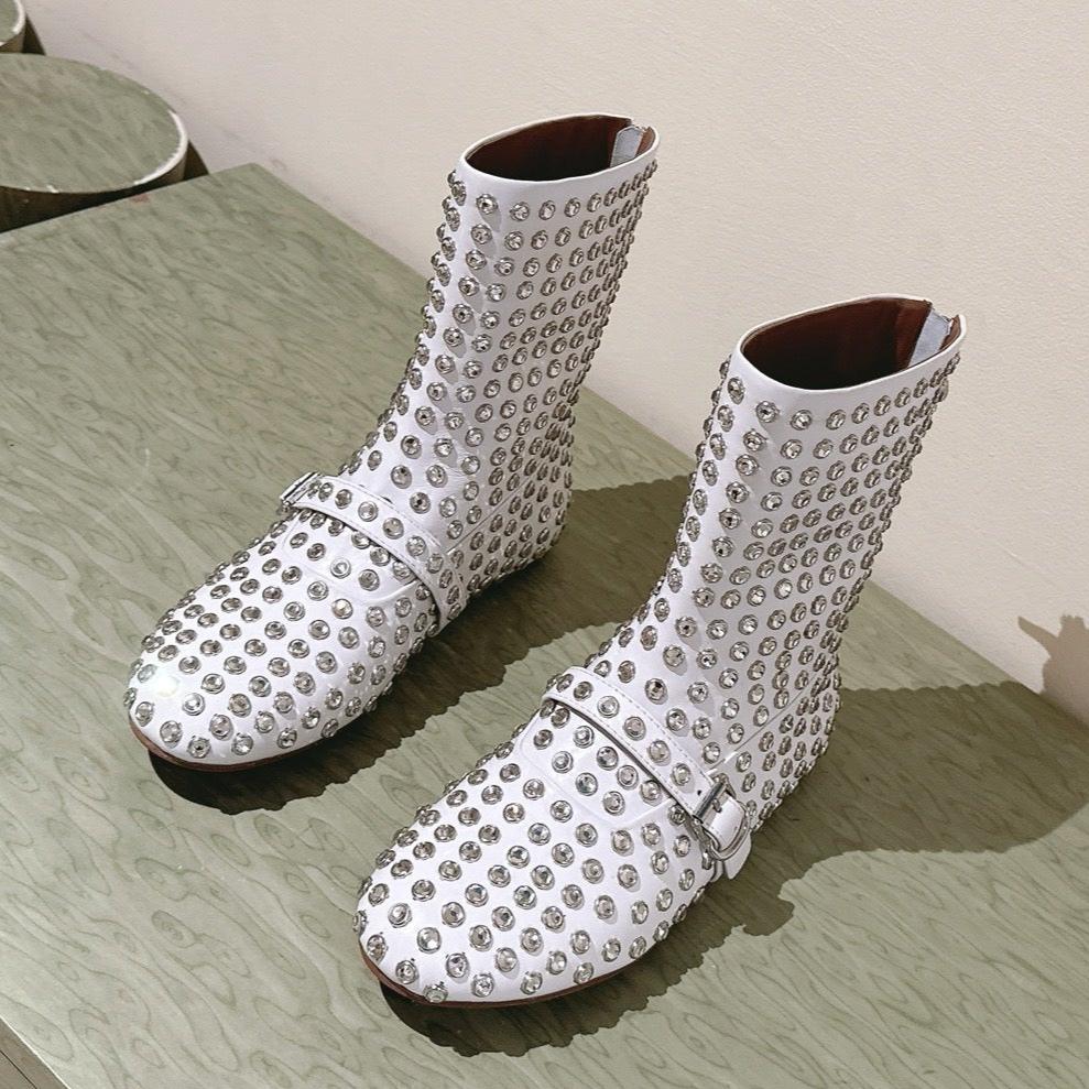 ALAIA SHORT BOOTS IN WHITE LAMBSKIN ATTACH RHINSTONES
