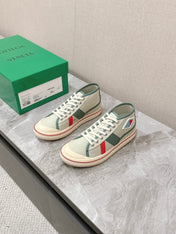 ELIOT SNEAKER IN GREEN PASTEL CANVAS AND CALFSKIN