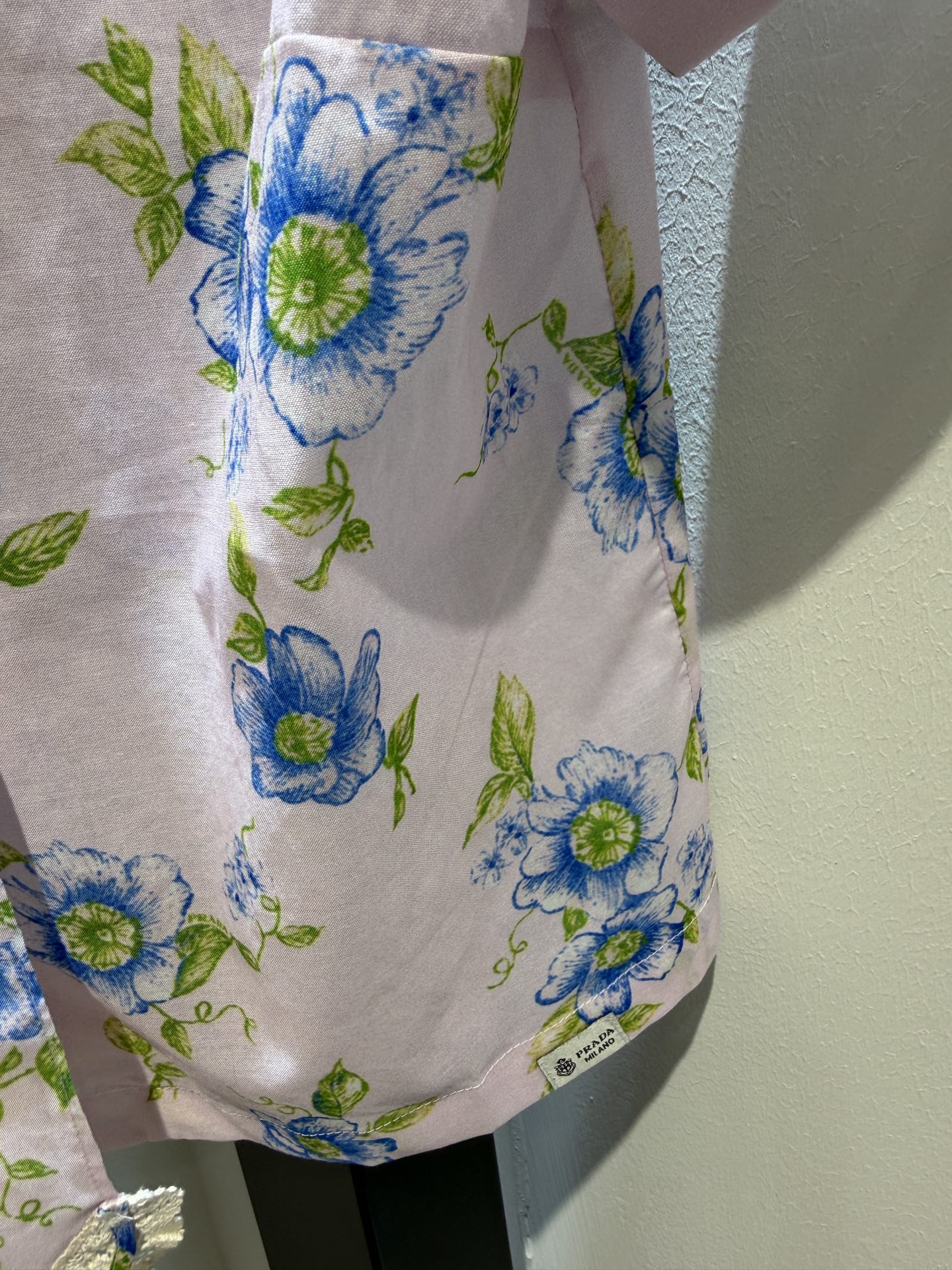 PRADA 26S SHORT-SLEEVE BOW-TIE SHIRT STYLE 988