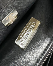 FLAP BAG 20 IN BLACK AND WHITE SEQUINS SILVER HARDWARE