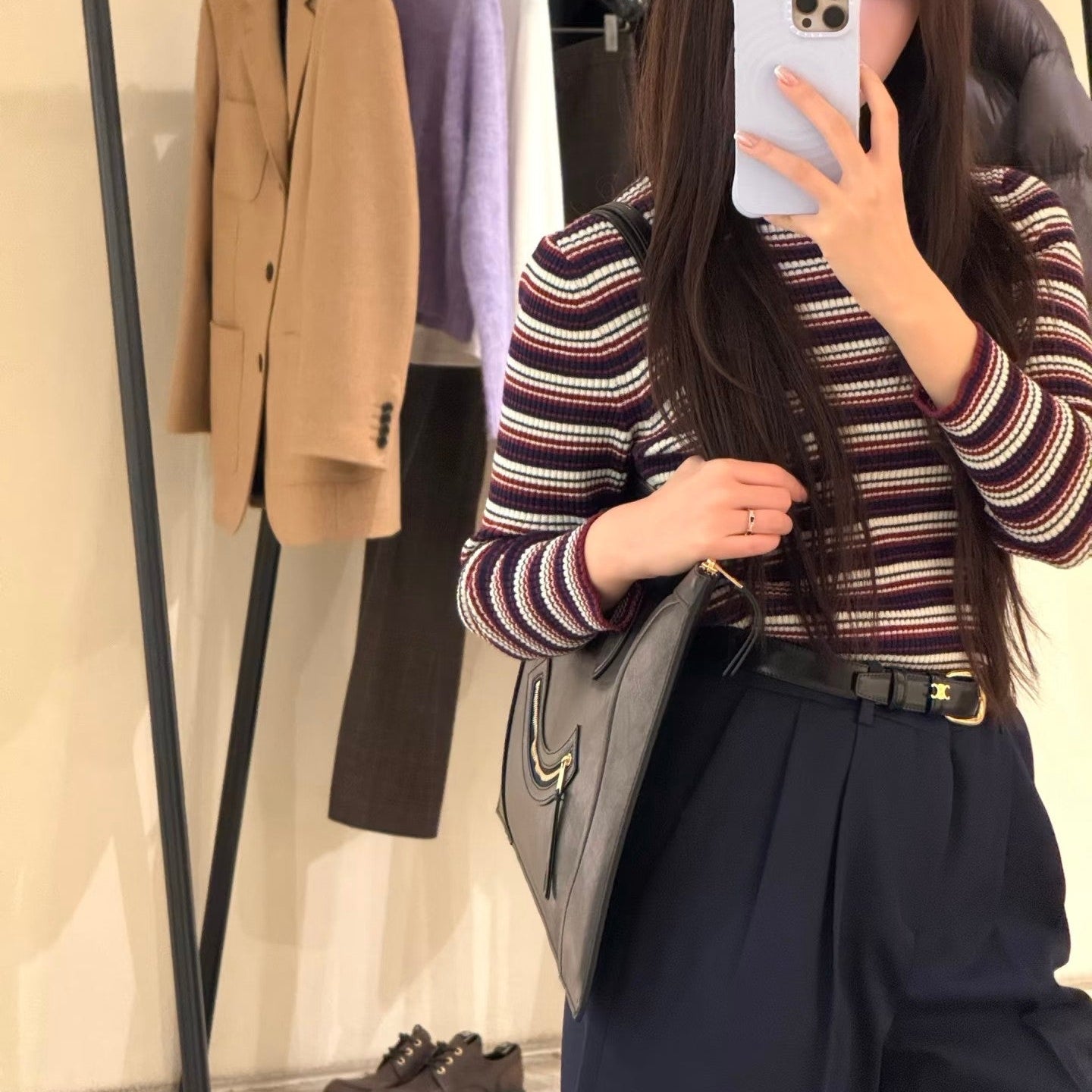 CELINE 25S FLAT CABAS NEW LUGGAGE 44MM IN BLACK GLOSSY CALFSKIN