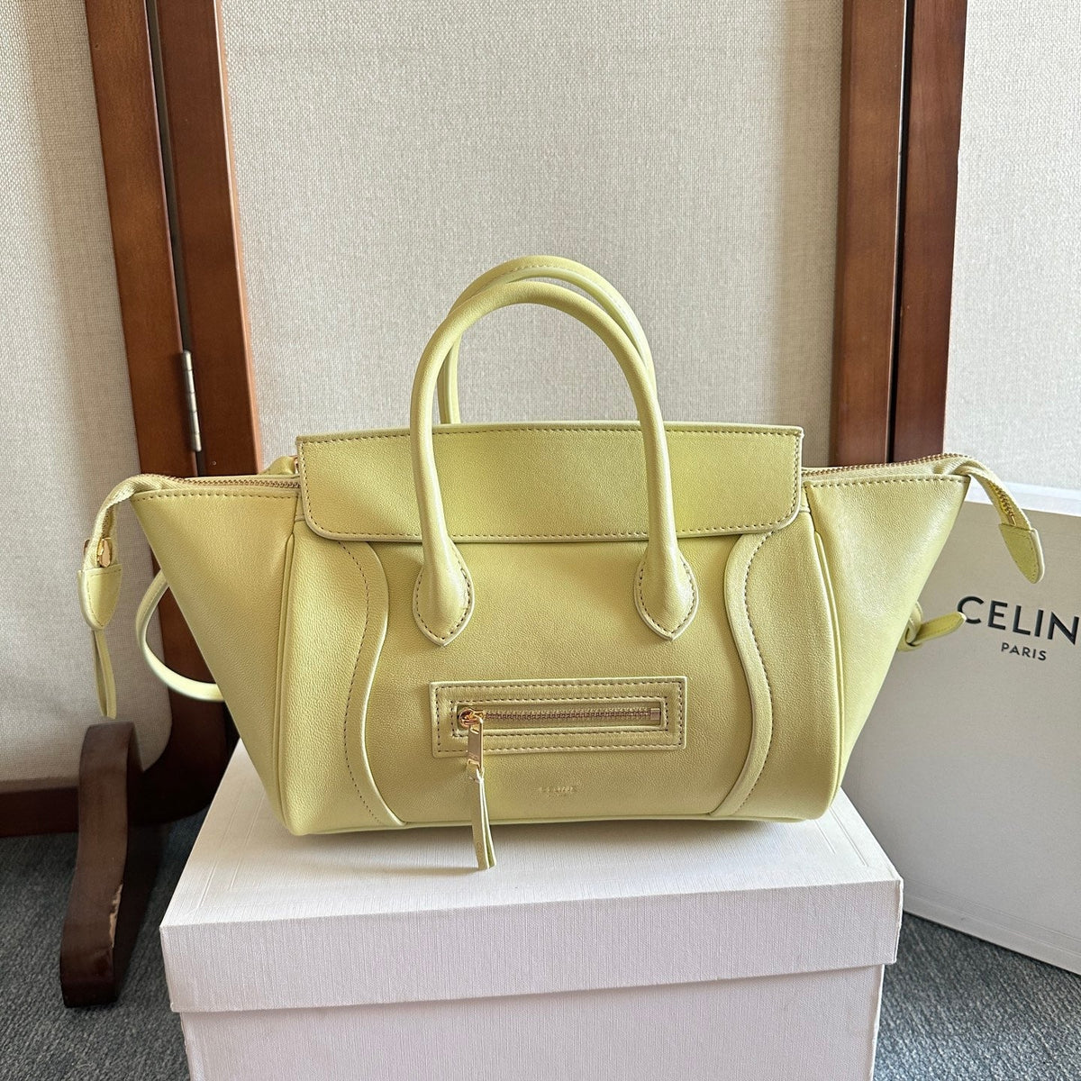 CELINE 25S NEW LUGGAGE 36MM IN PASTEL YELLOW CALFSKIN GOLD HARDWARE