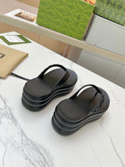 THONG PLATFORM 5 CM IN BLACK IMPORTED TPU
