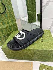 PLATFORM SLIPPERS IN BLACK IMPORTED TPU