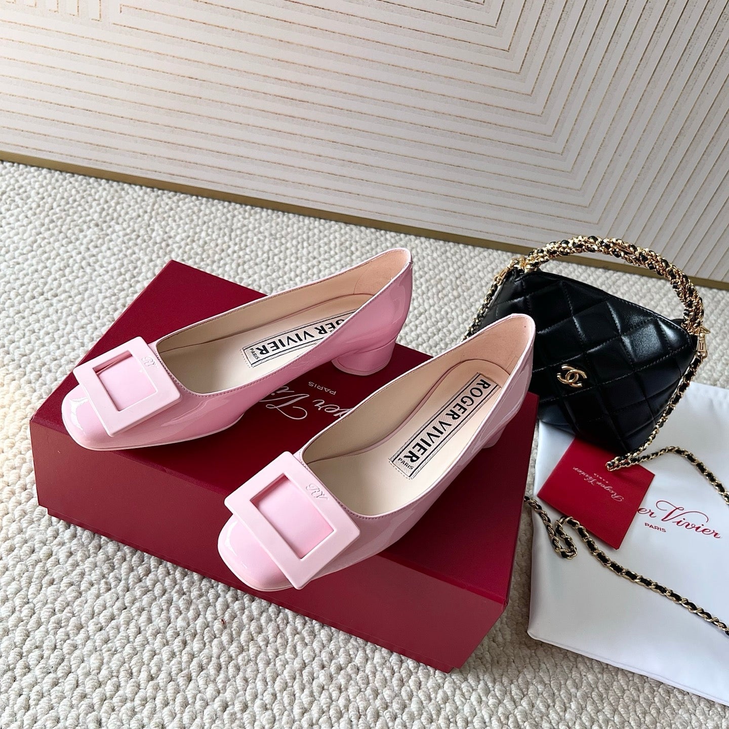 U LOOK BALLERINAS IN PASTEL PINK GLOSSY CALFSKIN