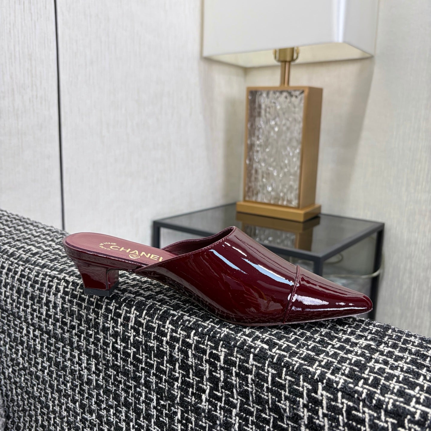 LV 26S HIGH-HEELED MULES 40 MM IN DARK RED PATENT CALFSKIN