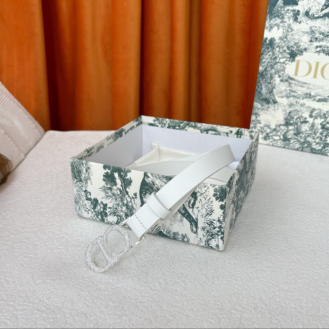 DIOR 26S BELT 20 MM IN WHITE CALFSKIN 632258