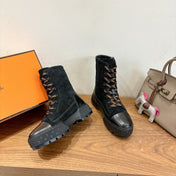 HM 26S LACE-UP ANKLE BOOTS IN BLACK LAMBSKIN AND SUEDE