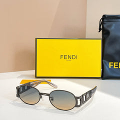 FIRST CRYSTAL OVAL FRAME SUNGLASSES 7067 IN METAL