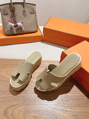 HM 25S HIGH WEDGE SANDALS IN WARM BEIGE LAMBSKIN STYLE 17