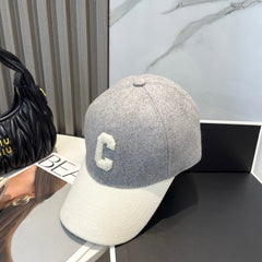 BASEBALL CAP MODEL 652409 IN WHITE AND GRAY FELTED FABRIC