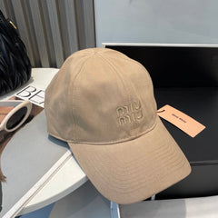 MM BASEBALL CAP IN BEIGE FABRIC BRAND EMBROIDERY