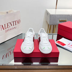 VALENTINO 25S UPVILLAGE SNEAKERS IN WHITE MIX RED LAMBSKIN