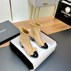 CHANEL 25S HEELED CHAIN BOOTS WITH BOW IN BEIGE CALFSKIN GOLD HARDWRE