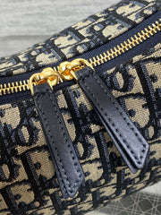 DIOR 25S MEDIUM D-DREAM BAG 24 IN BLUE DIOR OBLIQUE JACQUARD AND SMOOTH CALFSKIN
