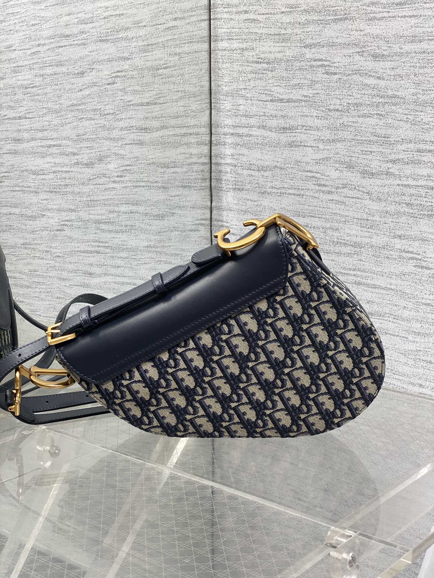 DIOR 25S MEDIUM SOFT SADDLE BAG 25 IN BLUE DIOR OBLIQUE JACQUARD AND SMOOTH CALFSKIN