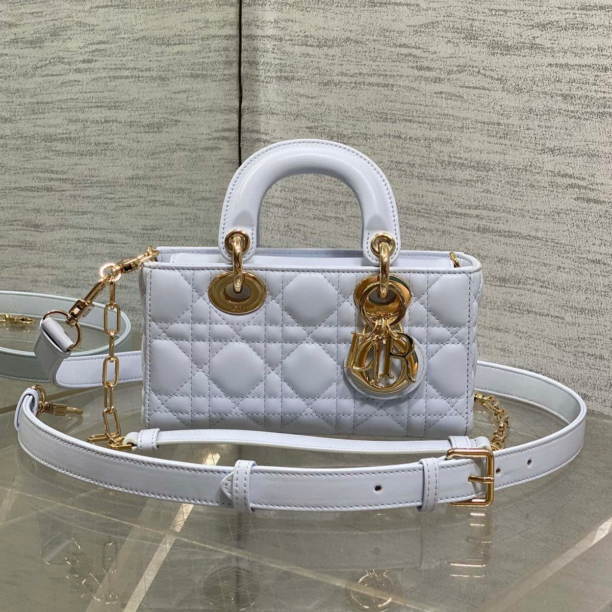 DIOR 25S SMALL LADY D‑JOY BAG 19 IN LIGHT BLUE CANNAGE CALFSKIN GOLD HARDWRE