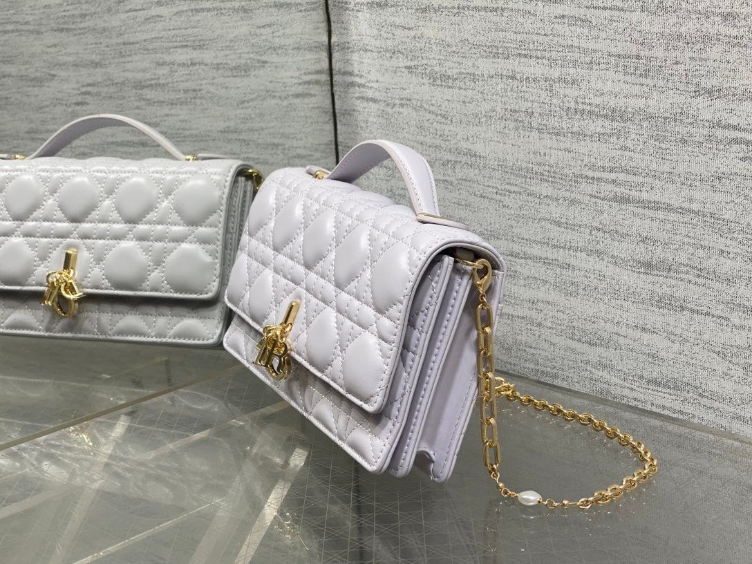 DIOR 25S DIOR TALK PHONE POUCH 21 IN PALE LILAC CALFSKIN GOLD HARDWRE