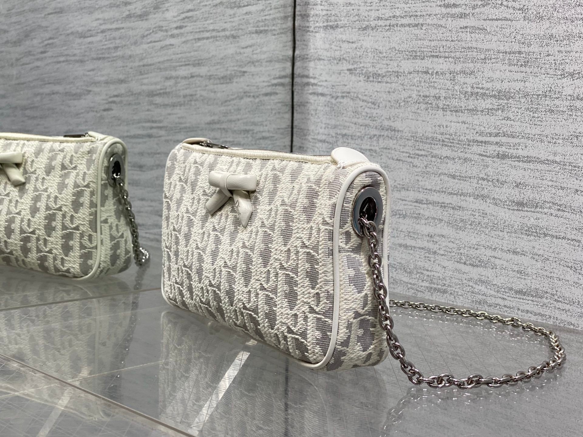 DIOR 26S PROMENADE BAG 22 IN BEIGE OBLIQUE JACQUARD