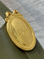 DIOR 26S MEDAILLON BUCKET BAG 26 IN MOSS GREEN CALFSKIN