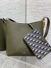 DIOR 26S MEDAILLON BUCKET BAG 26 IN MOSS GREEN CALFSKIN