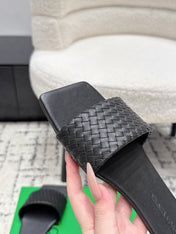 BOTTEGA VENETA 26S SQUARE-TOE WOVEN-STRAP SANDALS IN BLACK LAMBSKIN