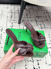 BOTTEGA VENETA 26S TWIST-STRAP HIGH-HEEL SANDALS 90 MM IN DARK BROWN LAMBSKIN