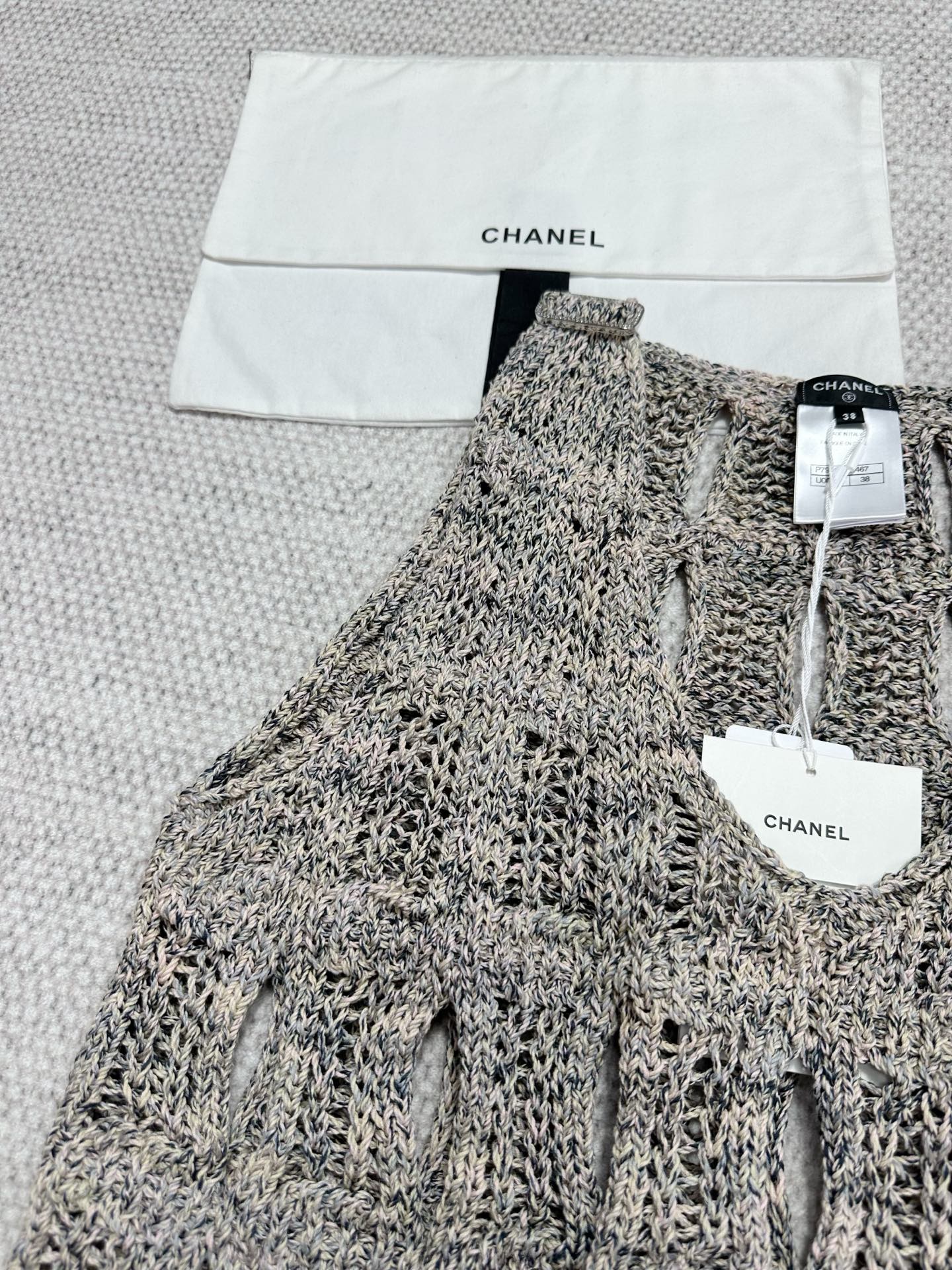 CC 25 Hollow Knitted Vest Gray Cotton