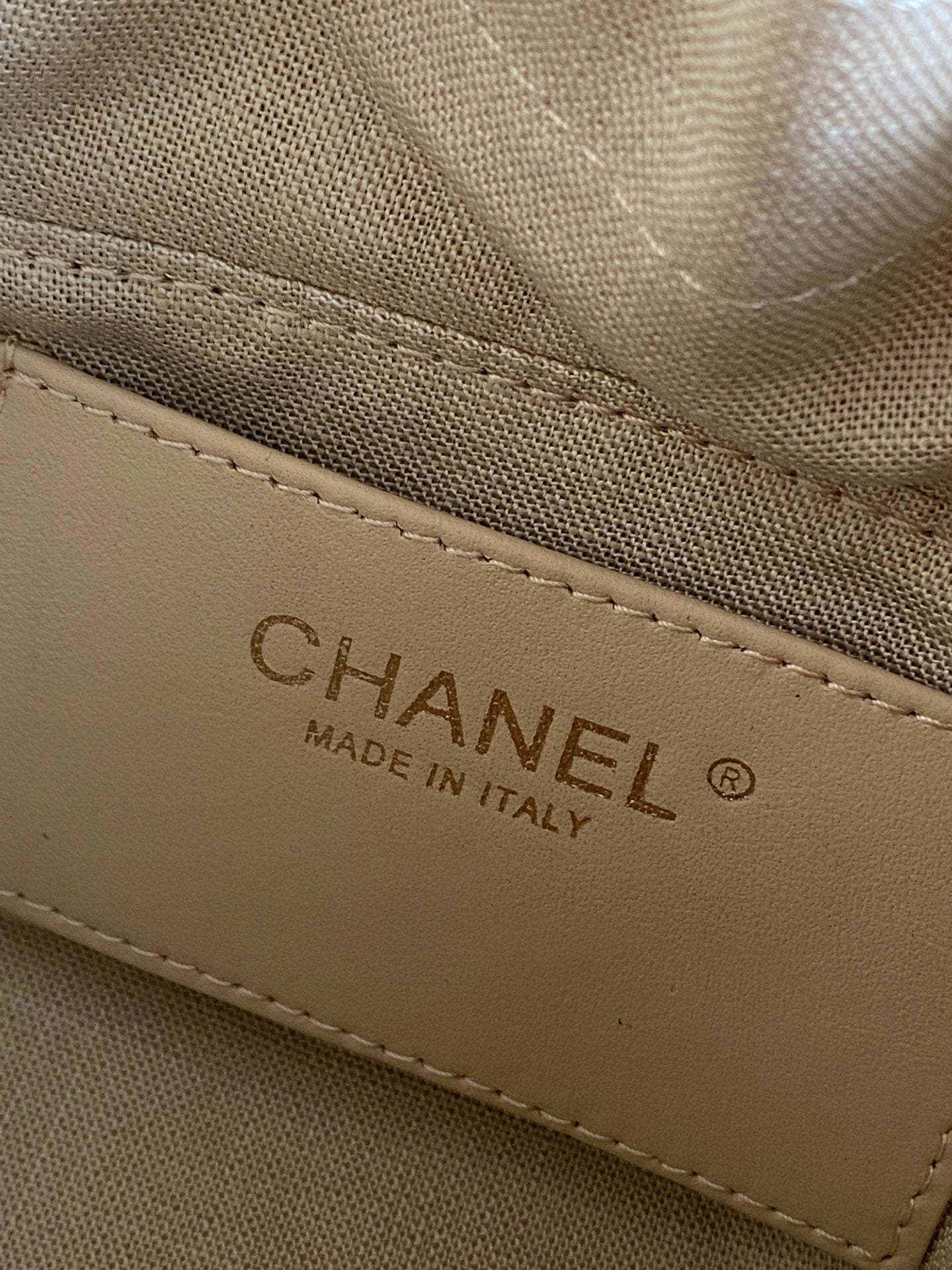 CHANEL 26S QUILTED HOBO BAG 27 IN CARAMEL BROWN CALFSKIN GOLD HARDWARE