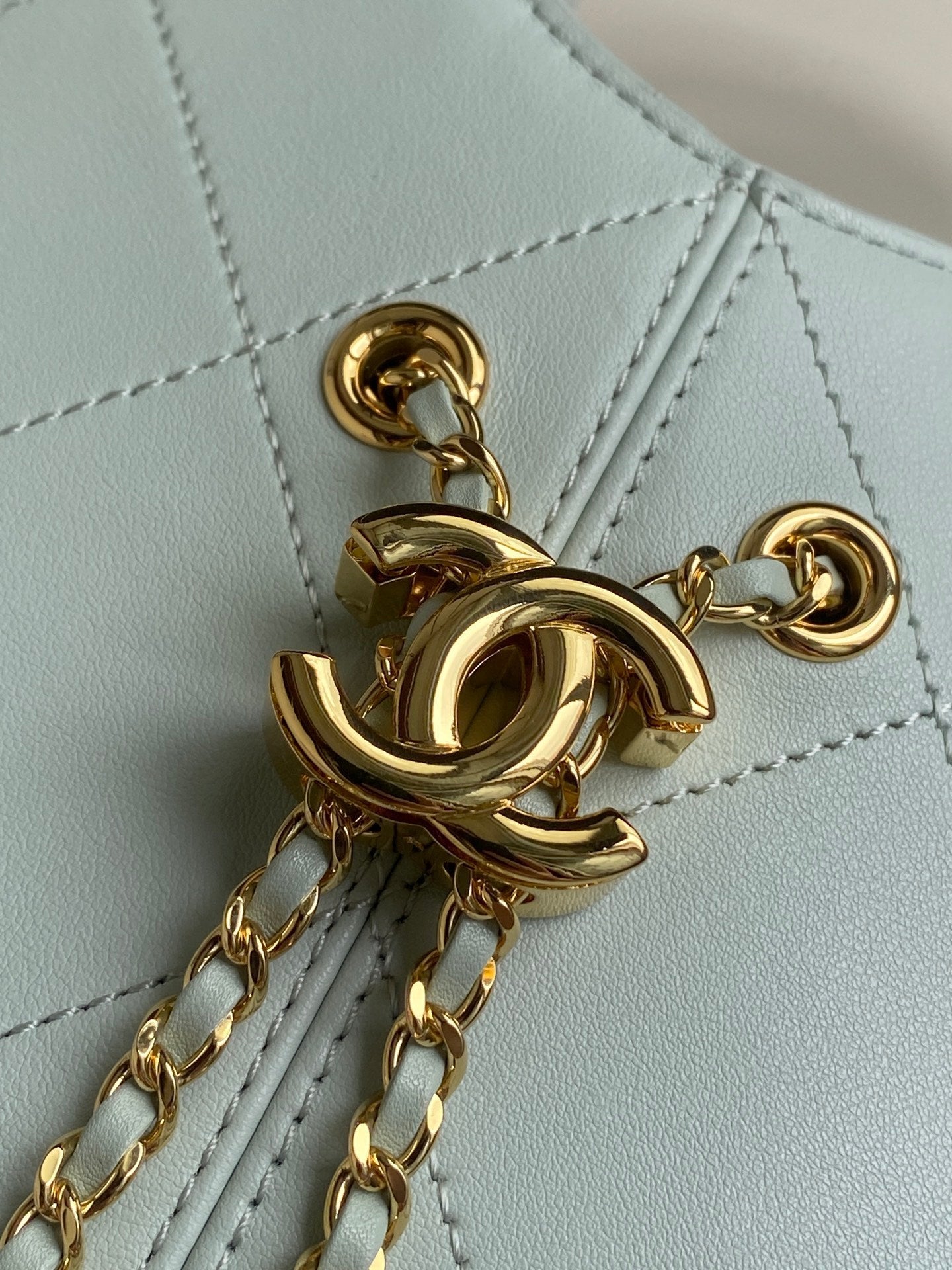 CHANEL 26S QUILTED HOBO BAG 27 IN PALE BLUE CALFSKIN GOLD HARDWARE