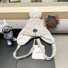 BEANIE HAT IN WHITE WOOL LINED WITH FLEECE 436774