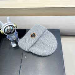 BEANIE HAT IN CLOUD GRAY WOOL 438127
