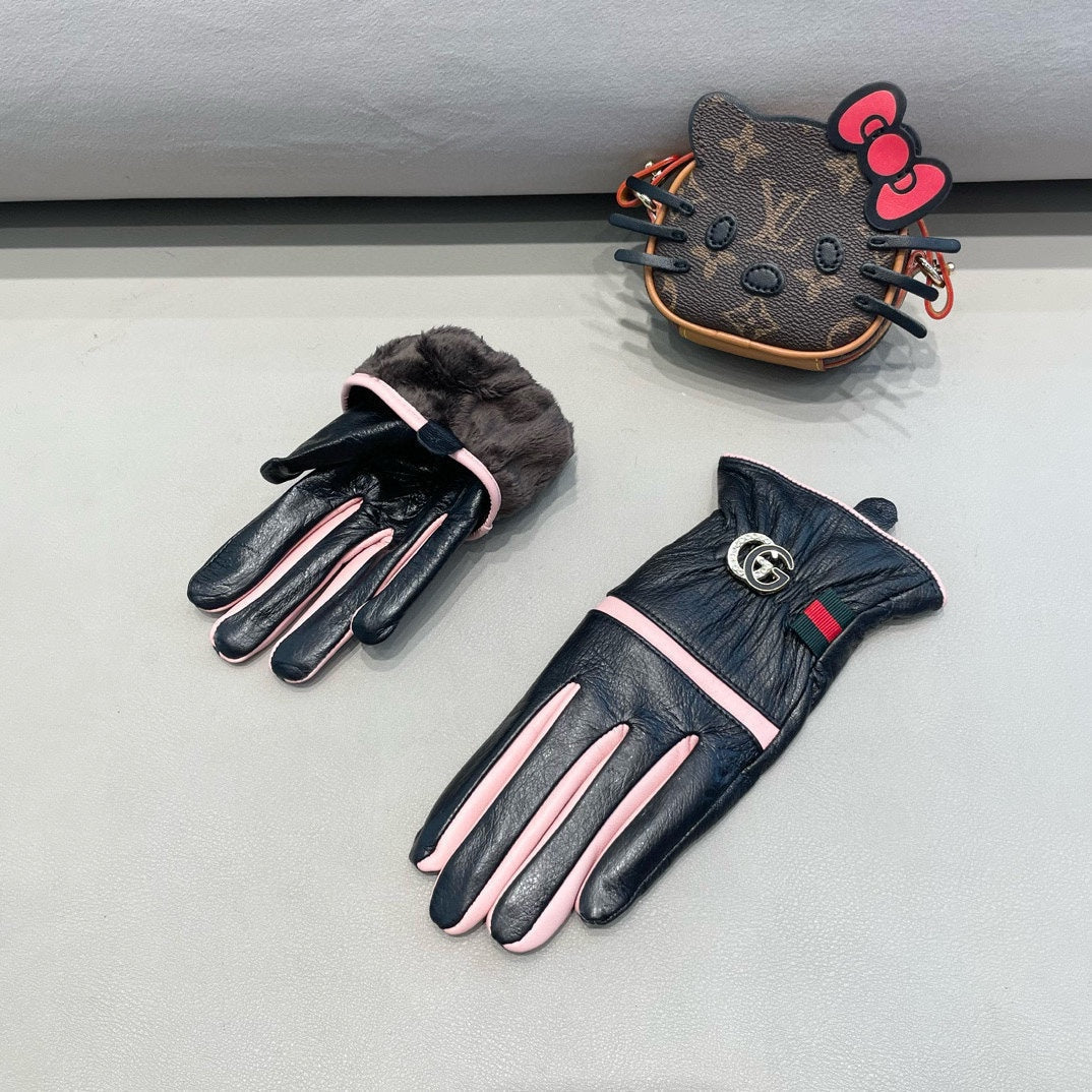 GLOVES IN BLACK MIX LIGHT PINK DEERSKIN AND FLEECE LINING 462400