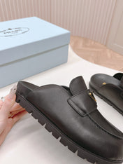 PRA SABOTS MULES BLACK CALFSKIN