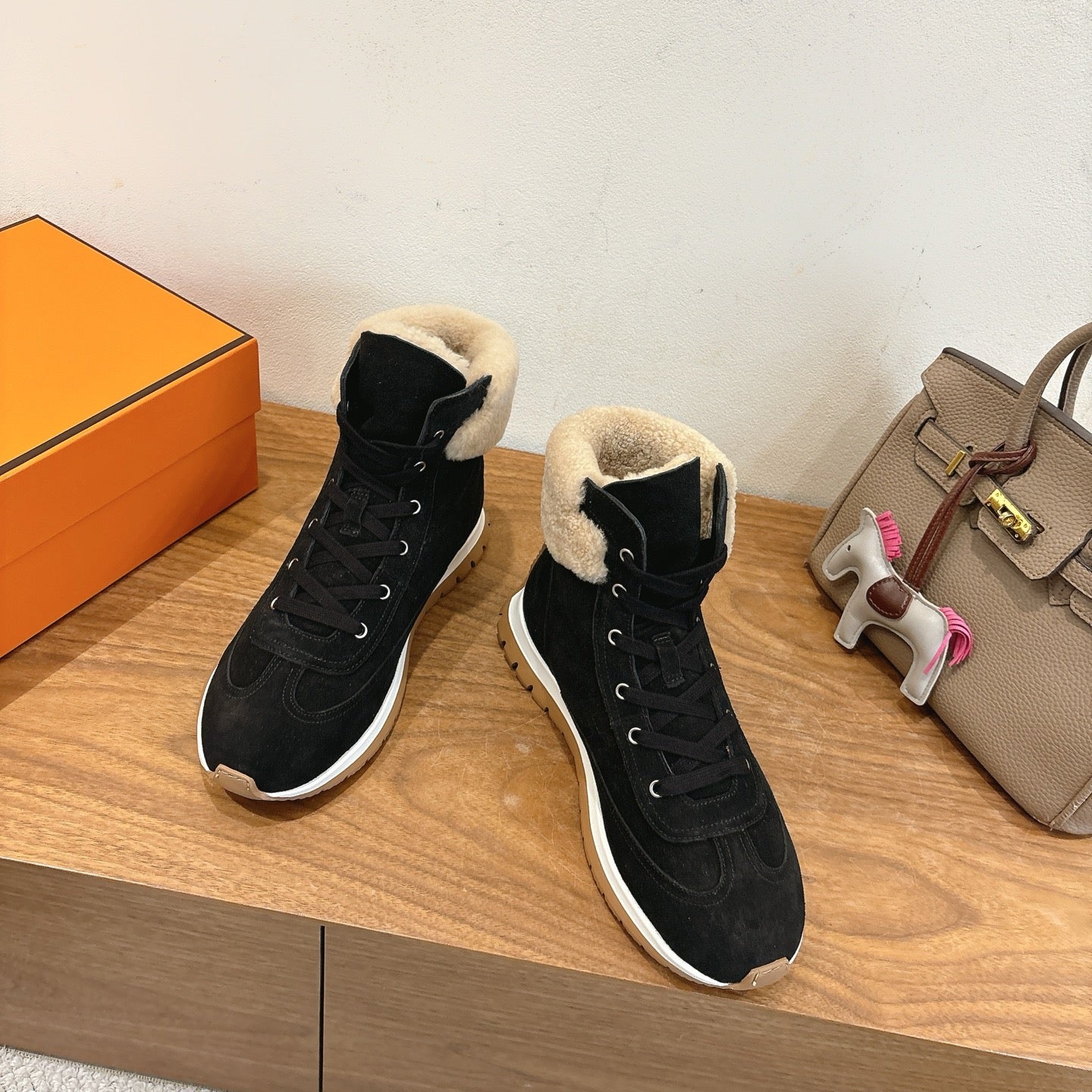 HM 26S FUR-LINED HIGH TOP SNEAKERS IN BLACK SUEDE
