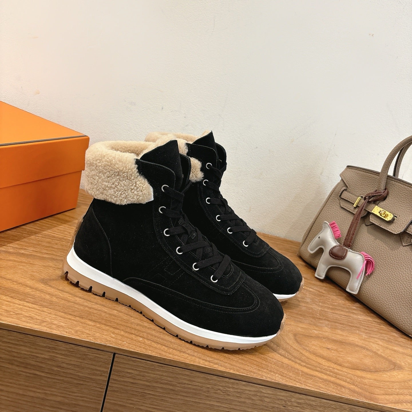 HM 26S FUR-LINED HIGH TOP SNEAKERS IN BLACK SUEDE