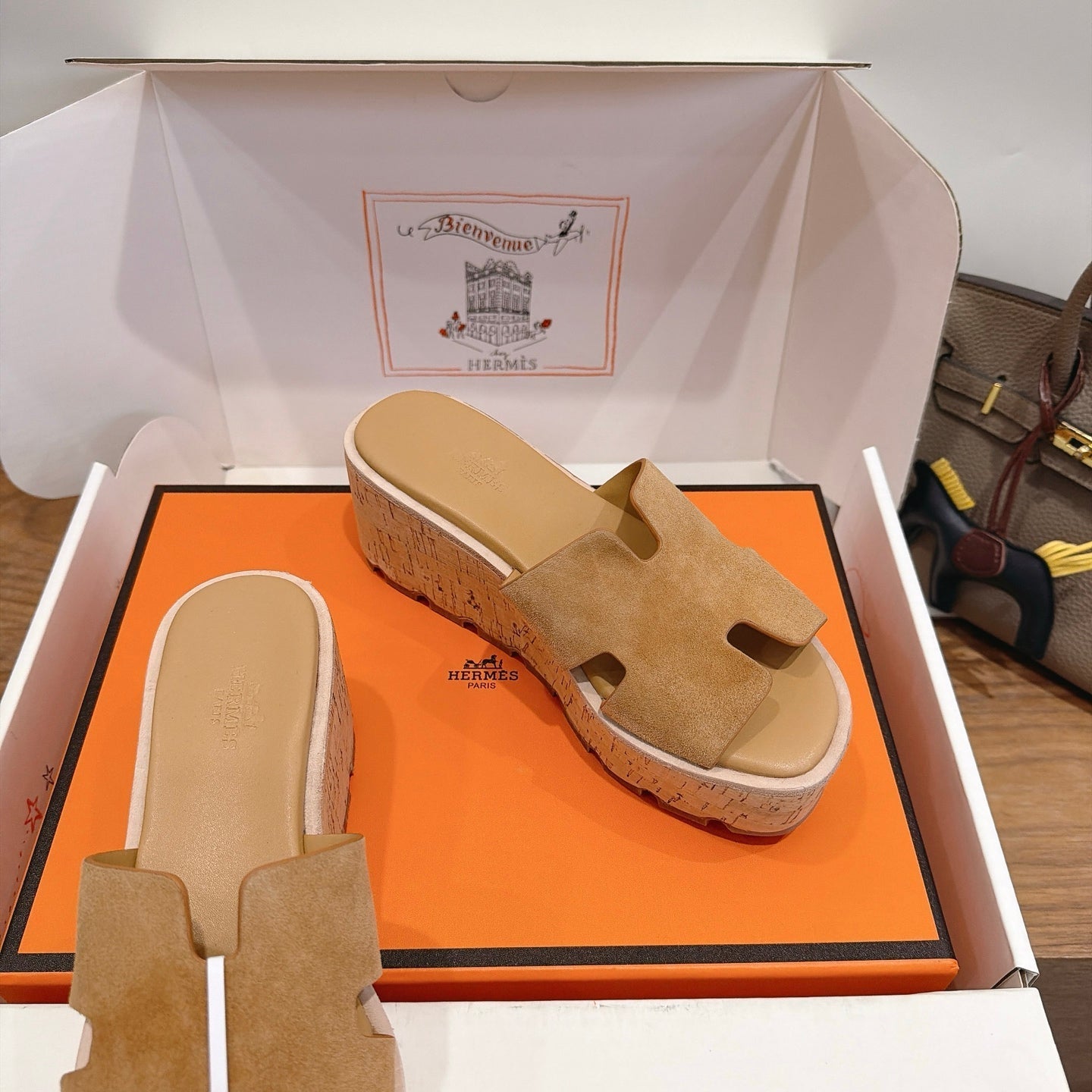HM 26S WEDGE SANDALS IN DARK BEIGE SUEDE AND LAMBSKIN