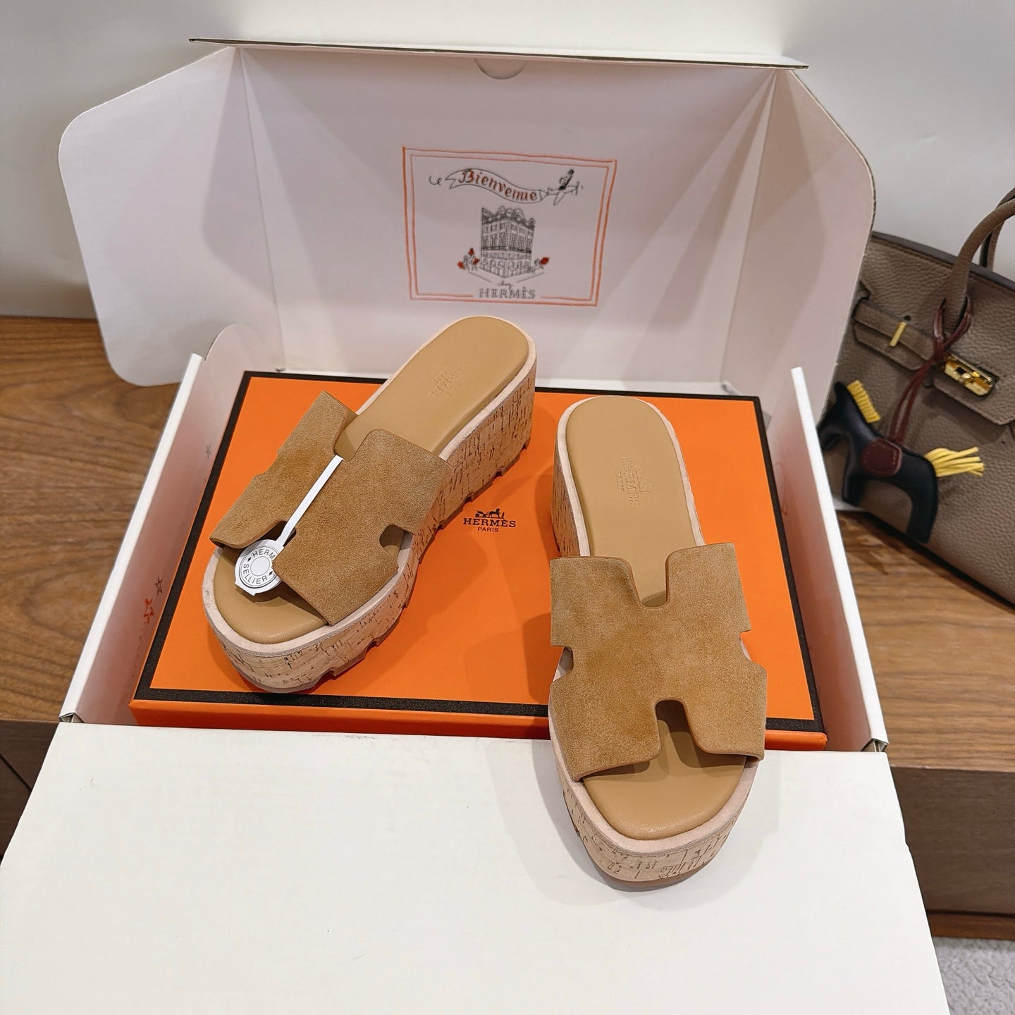 HM 26S WEDGE SANDALS IN DARK BEIGE SUEDE AND LAMBSKIN