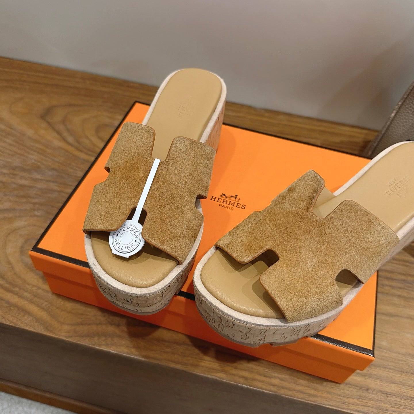 HM 26S WEDGE SANDALS IN DARK BEIGE SUEDE AND LAMBSKIN