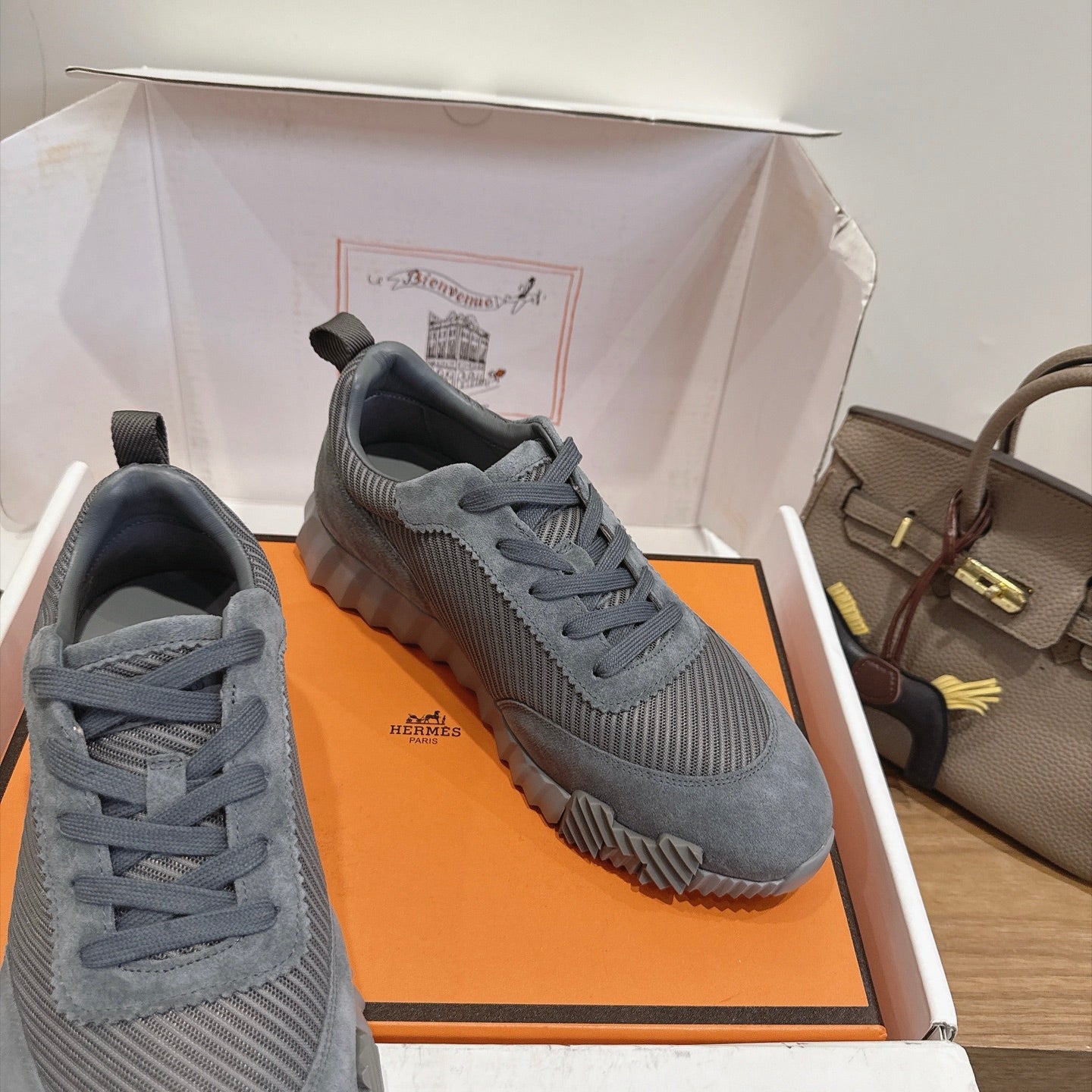 HM 26S BOUNCE SNEAKERS IN DARK GREY SUEDE AND FABRIC